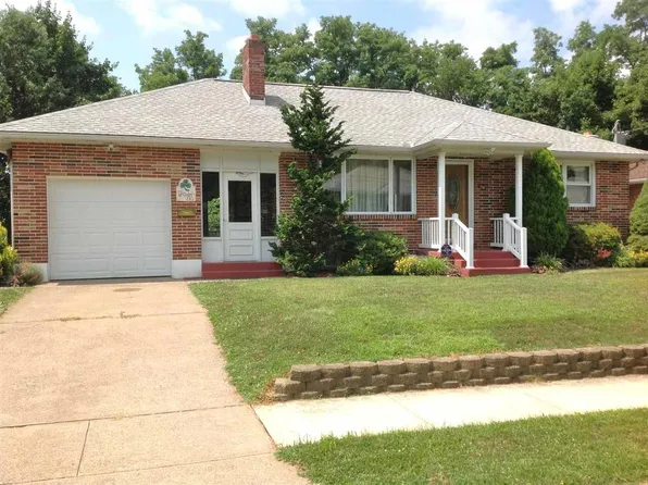 130 N 3rd St, Steelton, PA 17113