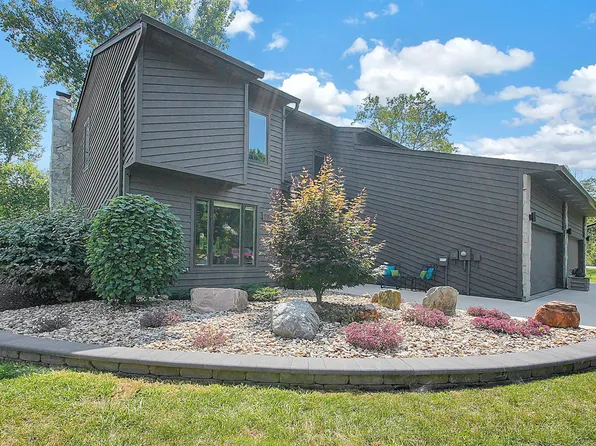 2545 W Choctaw Dr, London, OH 43140