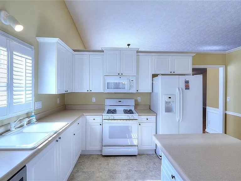 1705 Prospect Creek Dr — Photo 14