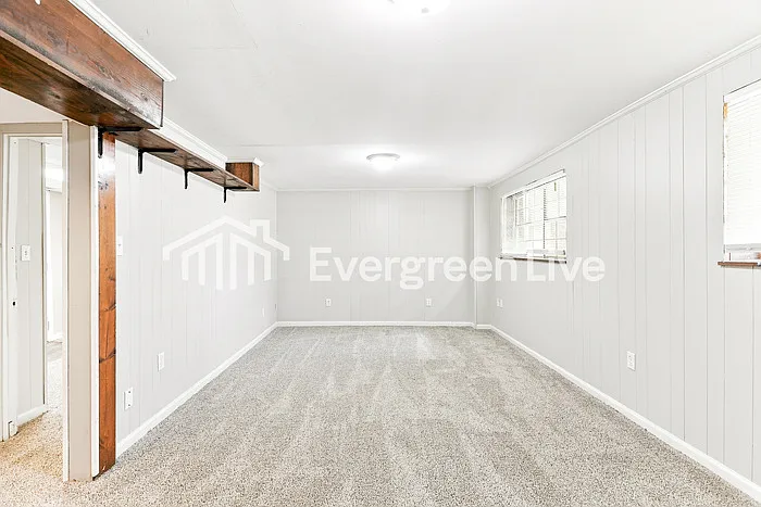 3 bed, 1.5 bath, 1282 sqft, $1,295 — Photo 4