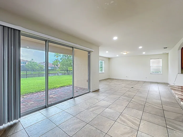 11834 Aurelio Ln — Photo 35