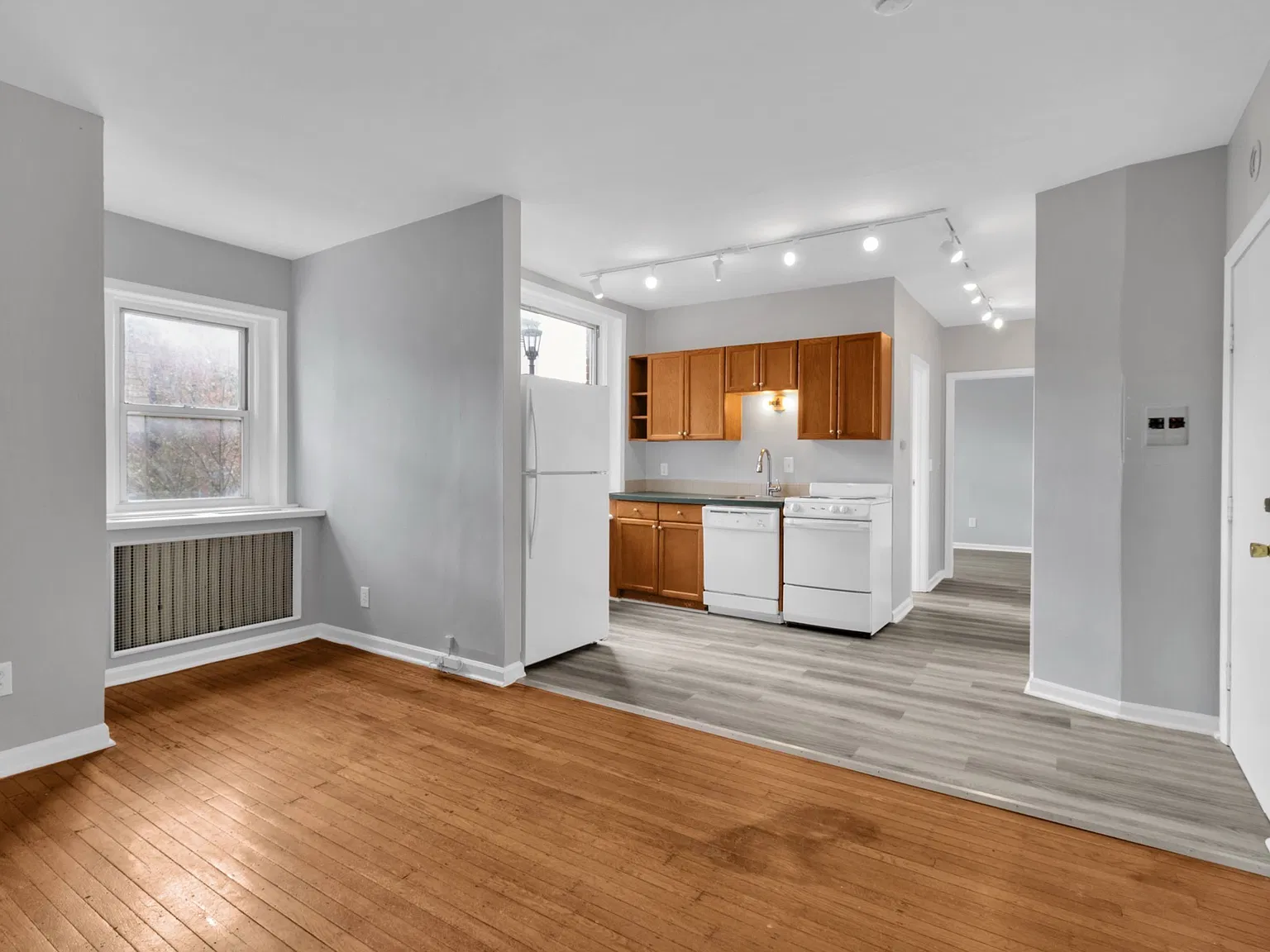 Aldor Apartments — Photo 3