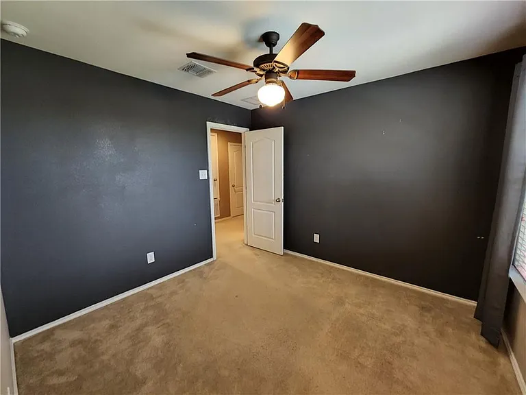 222 Telluride Dr — Photo 19