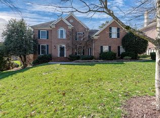 8924 Isherwood Ln, Knoxville, TN 37922