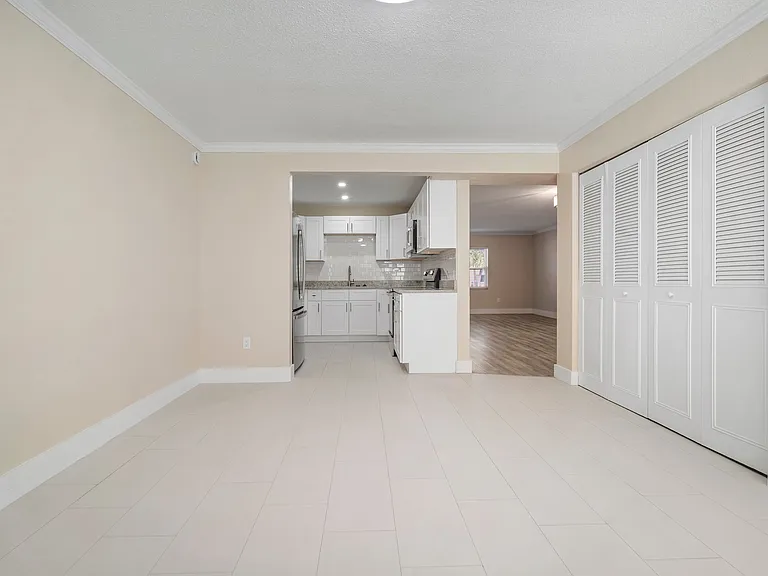 4533 Overlook Dr NE #B — Photo 34