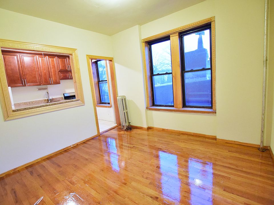 1st image of 261 14th St #Gg