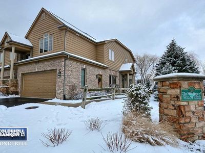 100 Santa Fe Ln, Willow Springs, IL, 60480
