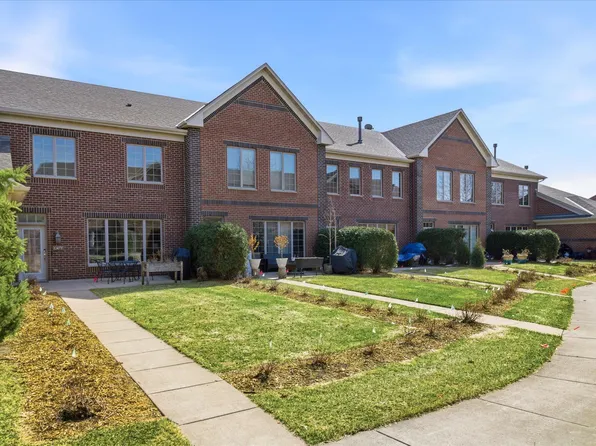 12437 Flanders Ct NE Unit F, Blaine, MN 55449