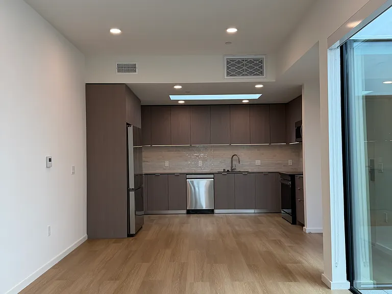 5119 Colfax Ave #303 — Photo 7