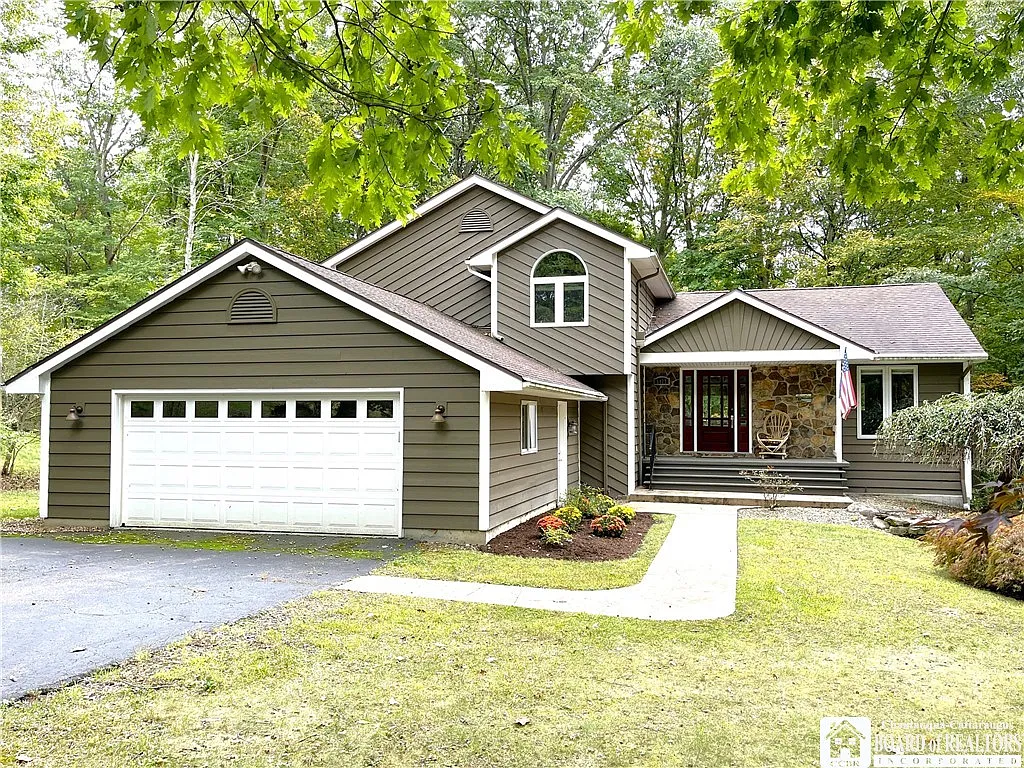 5477 Scandia Dr photo 1