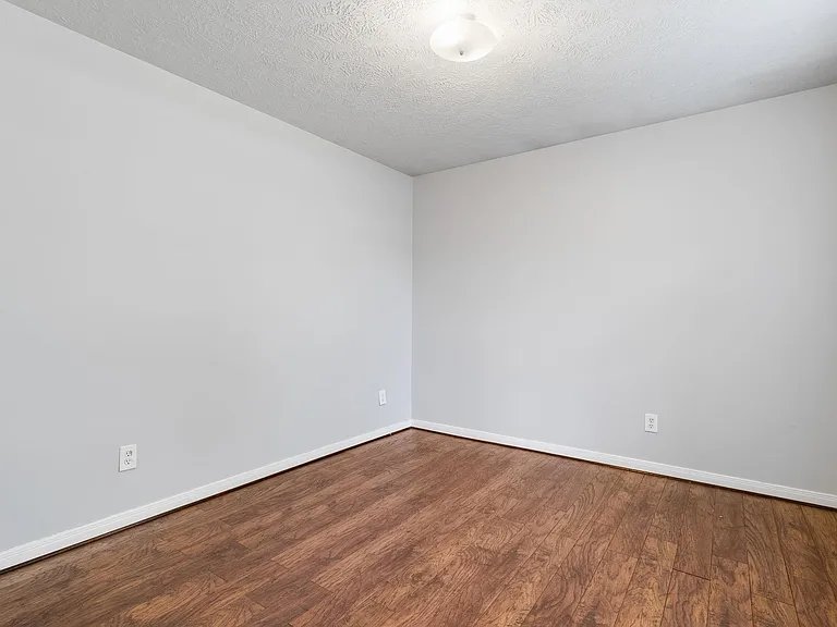 16394 Long Valley Ct — Photo 23