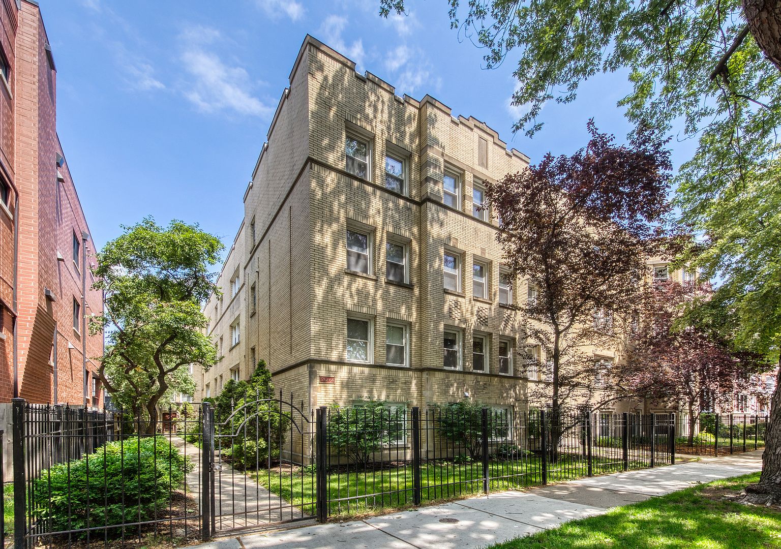 1262 W Winona St APT 2A, Chicago, IL 60640 | Zillow