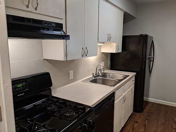 5th image of 6422 S 1st St APT 104