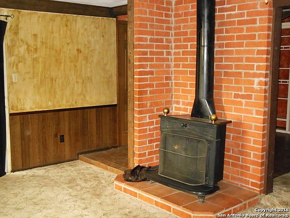 4th image of 362 William Dr