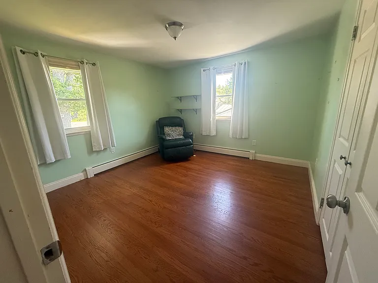 19 Nelsen Rd — Photo 8
