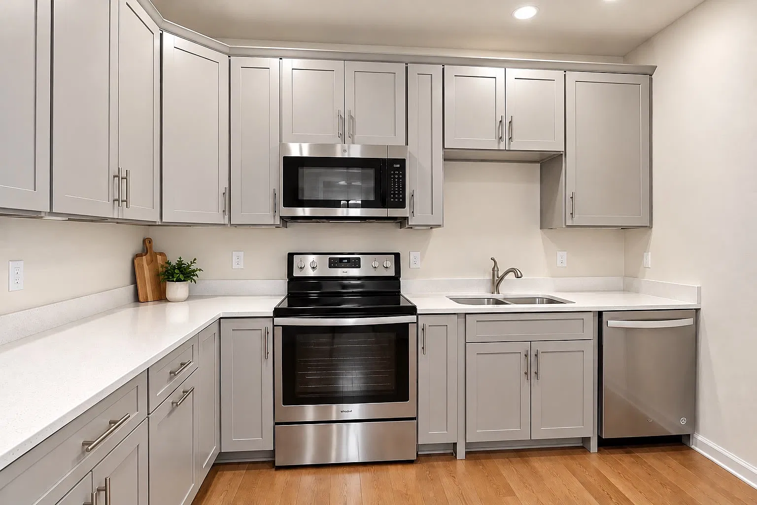 3 bed, 1475 sqft, $3,199 — Photo 2