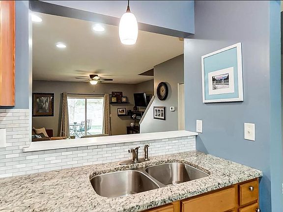 3rd image of 4184 Spyglass Hl