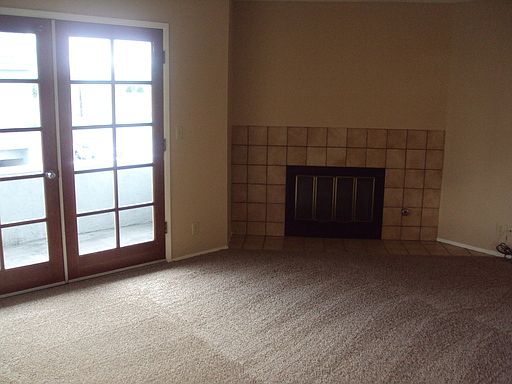 3rd image of 4444 Highland Ave APT 3