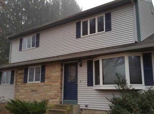 317 Canterbury Tpke, Norwich, CT 06360