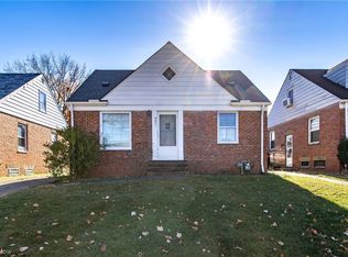 9401 Morton Ave, Brooklyn, OH