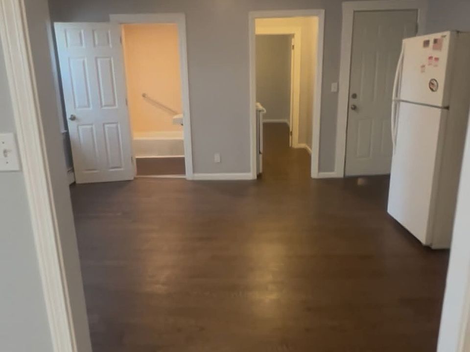 2nd image of 59 Covell St #2