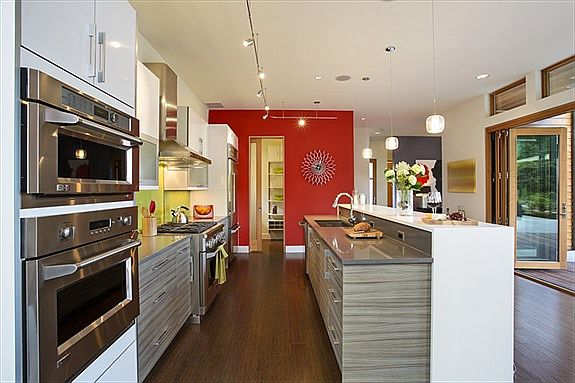 5th image of 13010 NE 96th Pl