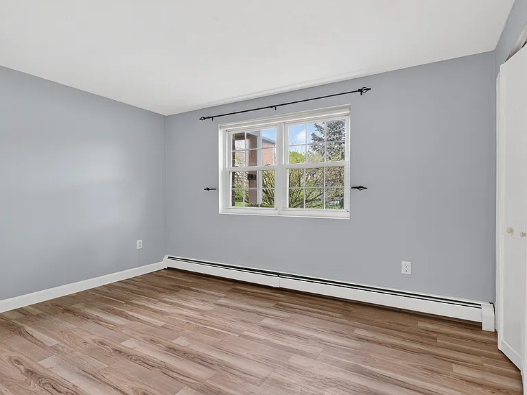 7 Karen Cir #2A — Photo 19
