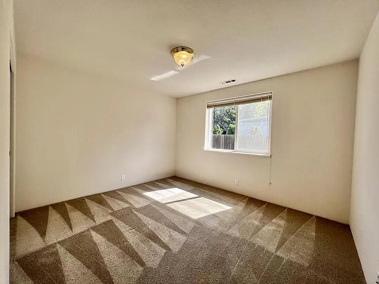 112 Wagon Wheel Dr — Photo 12