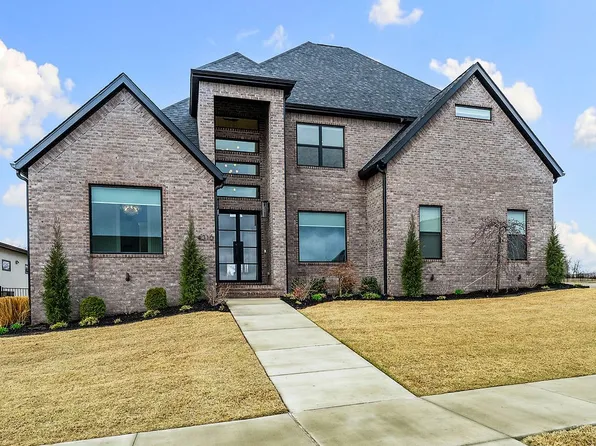 4310 S Exeter Dr, Rogers, AR 72758