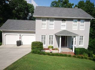 766 Moccasin Hills Dr, Gate City, VA 24251