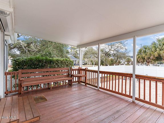5th image of 416 Spartanburg Avenue
