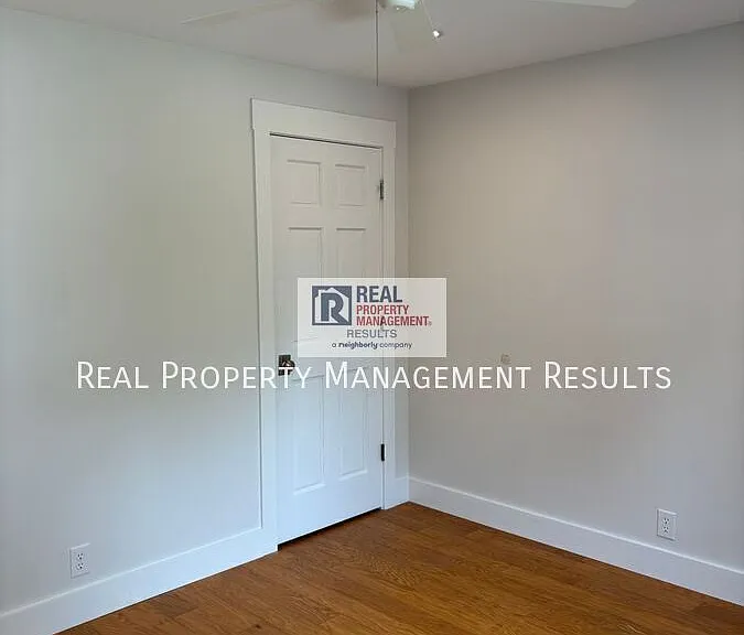 402 W Jennings St — Photo 19