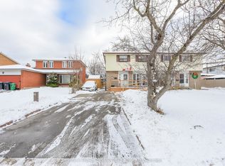 84 Flamingo Cres, Brampton, ON L6T 2G7