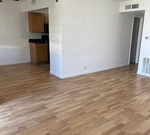 2nd image of 1702 W Tuckey Ln Unit 207
