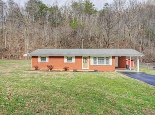 266 Long Hollow Rd, Elizabethton, TN 37643