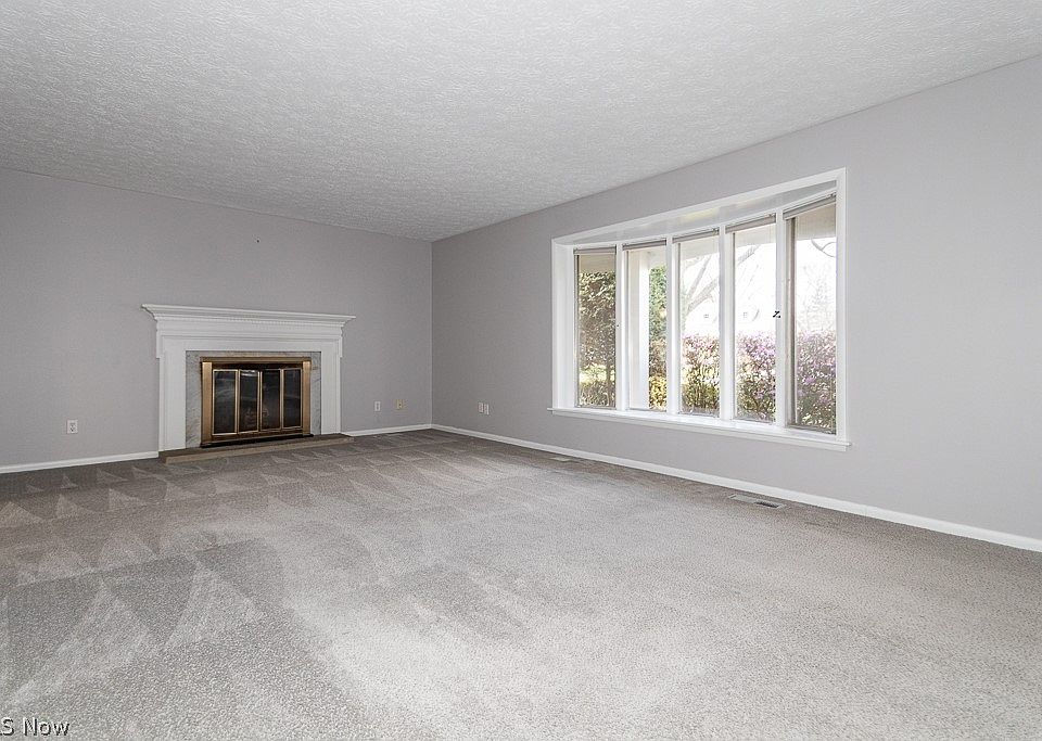 4775 Glenwood Ave, Willoughby, OH 44094 Zillow