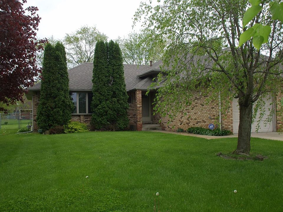 1st image of 777 W 78th Ave