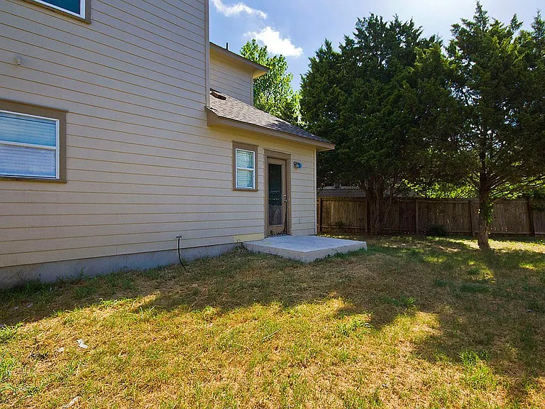 6319 Parliament Dr — Photo 30