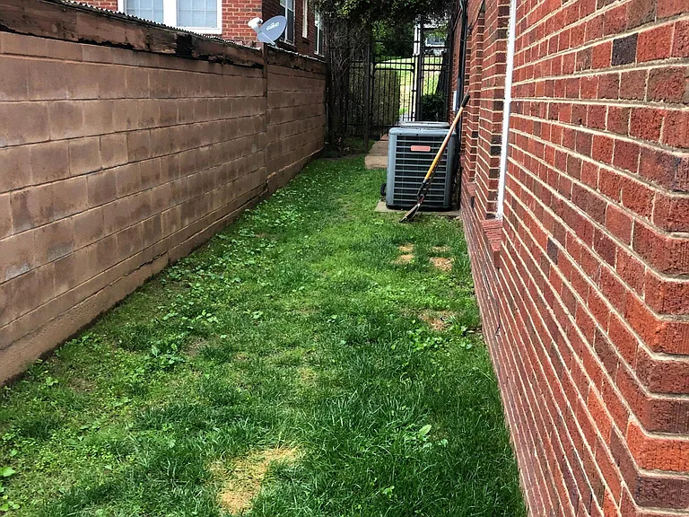 216 W 19th St #B — Photo 7