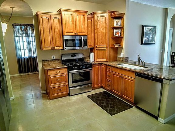 3rd image of 27814 Sky Lake Cir