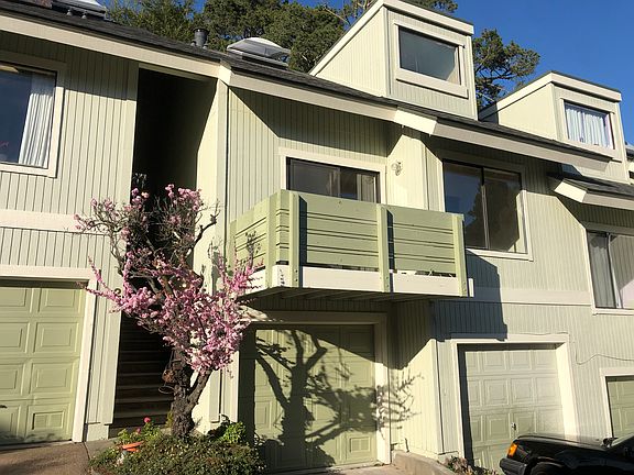 2nd image of 410 Shoreline Hwy APT 3