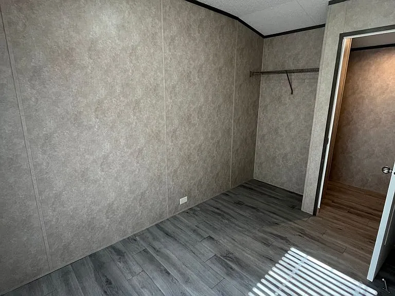 764 Wilson Dr — Photo 38