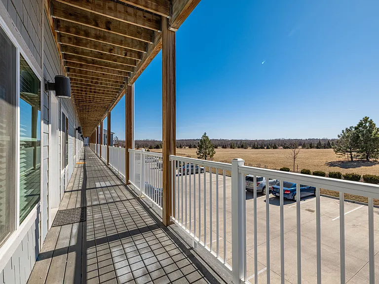 Trailview Apartments at Pioneers Park — Photo 86