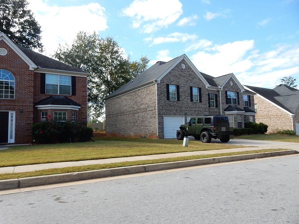 2nd image of 637 Belle Grove Dr