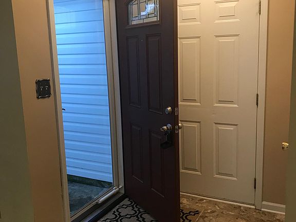3rd image of 1543 Sanner Dr