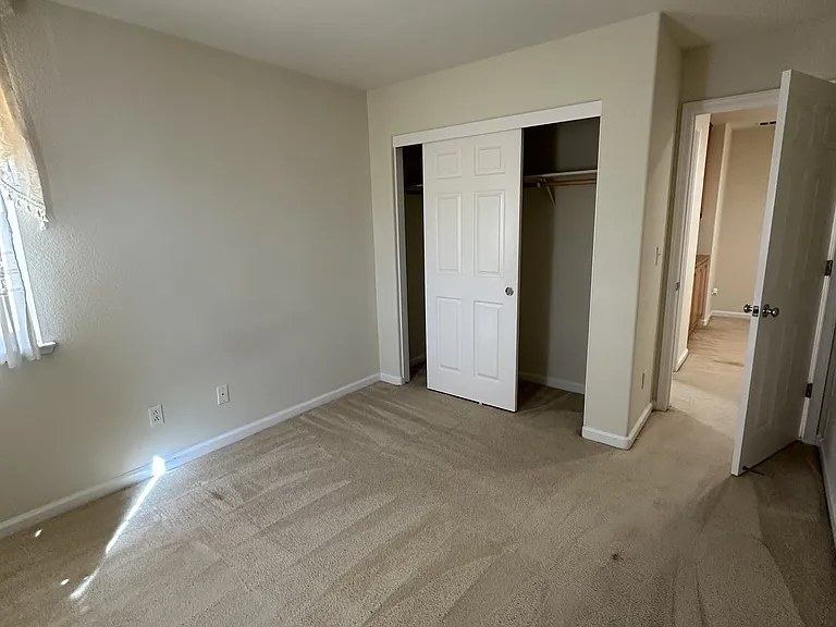 2065 McKenzie Pl — Photo 12