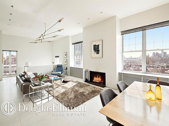3rd image of 299 W 12th St #Phc1