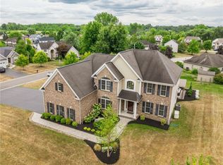 1 Cali Rdg, Fairport, NY 14450