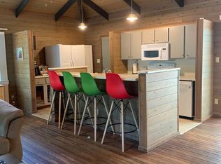 839 Avenue D, Traverse City, MI 49686