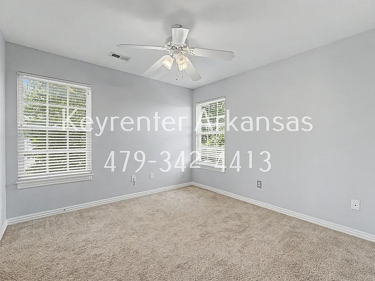 3705 SW Hansom Loop — Photo 16